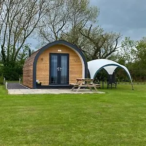 honeypot-hideaways-luxury-glamping.hotelsin-chester.com/