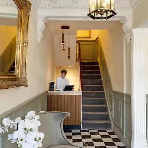 stone-villa-guest-house.hotelsin-chester.com/